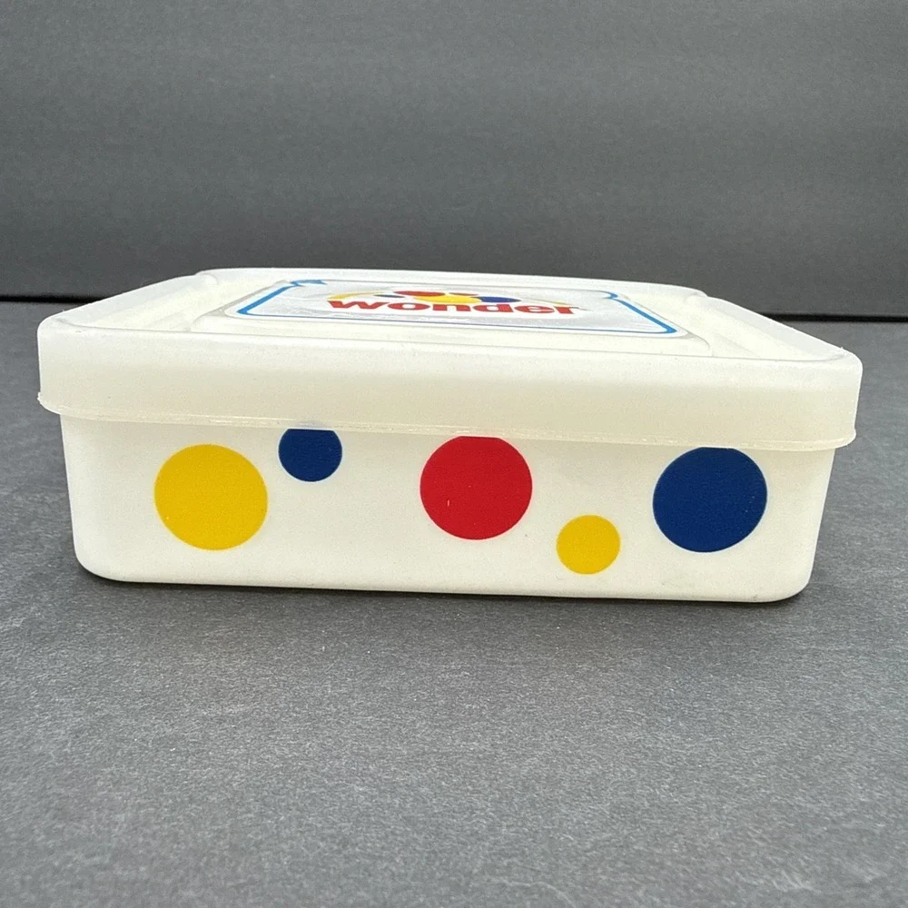 Wonder Bread Plastic Container Polka Dots Storage Sandwich Bread Holder